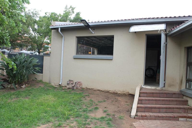 4 Bedroom Property for Sale in Edenvale Central Gauteng