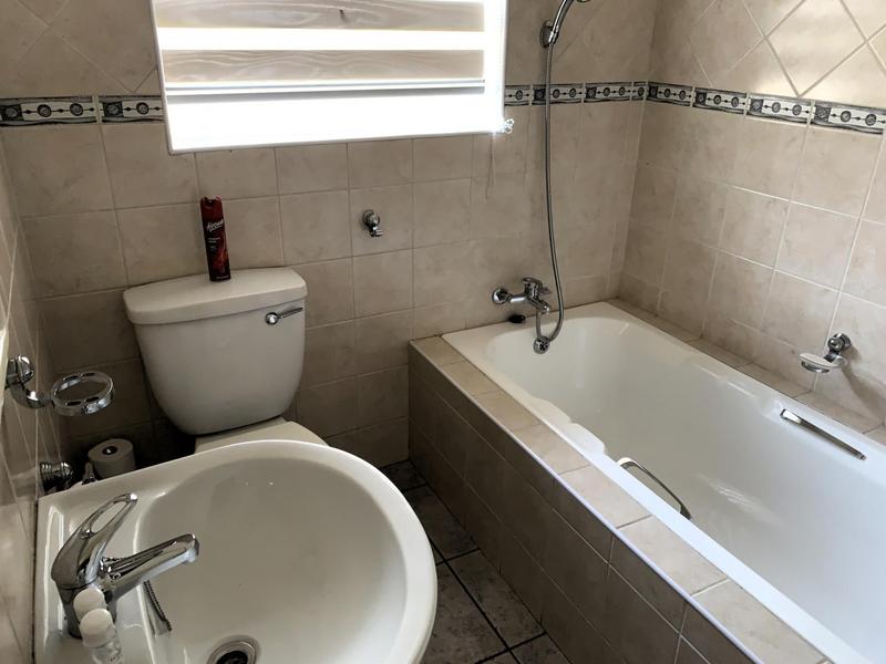 2 Bedroom Property for Sale in Beyers Park Gauteng