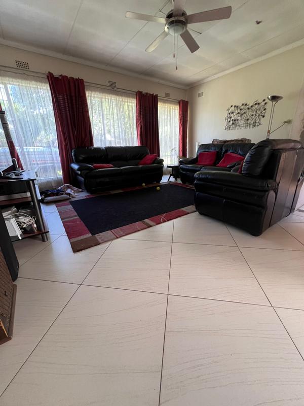 4 Bedroom Property for Sale in Freeway Park Gauteng