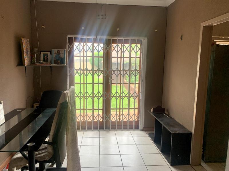 4 Bedroom Property for Sale in Elspark Gauteng