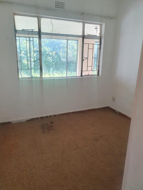 To Let 4 Bedroom Property for Rent in Wychwood Gauteng