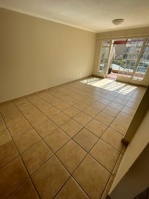 To Let 2 Bedroom Property for Rent in Castleview Gauteng