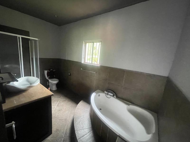 3 Bedroom Property for Sale in Honeydew Gauteng