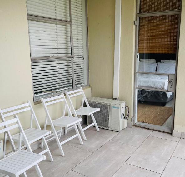 To Let 2 Bedroom Property for Rent in Sandton Central Gauteng