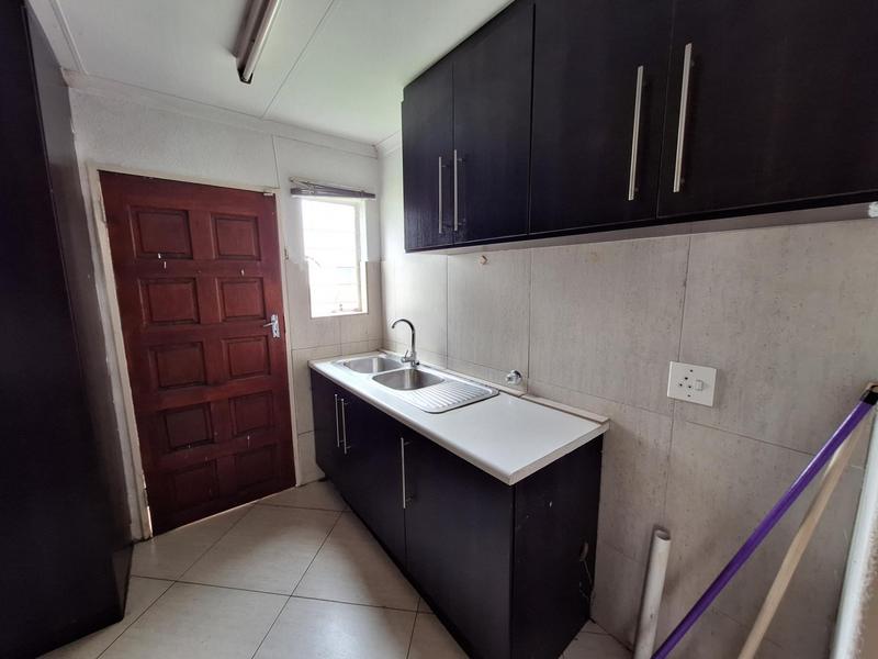 To Let 3 Bedroom Property for Rent in The Reeds Gauteng