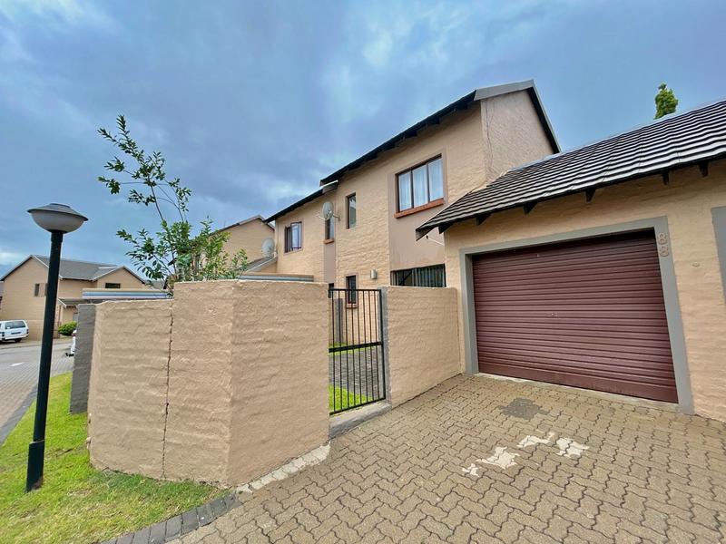 To Let 2 Bedroom Property for Rent in Carlswald Gauteng