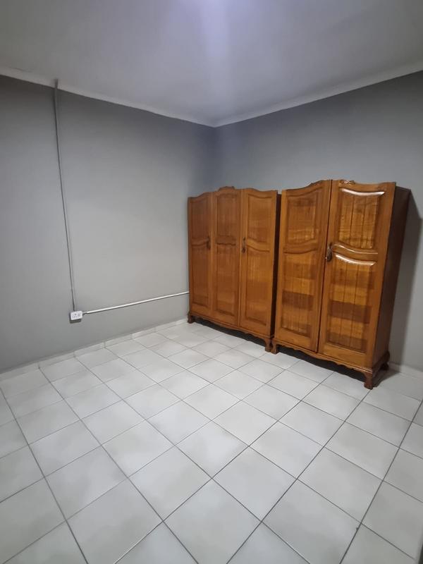 To Let 3 Bedroom Property for Rent in Roodia Gauteng