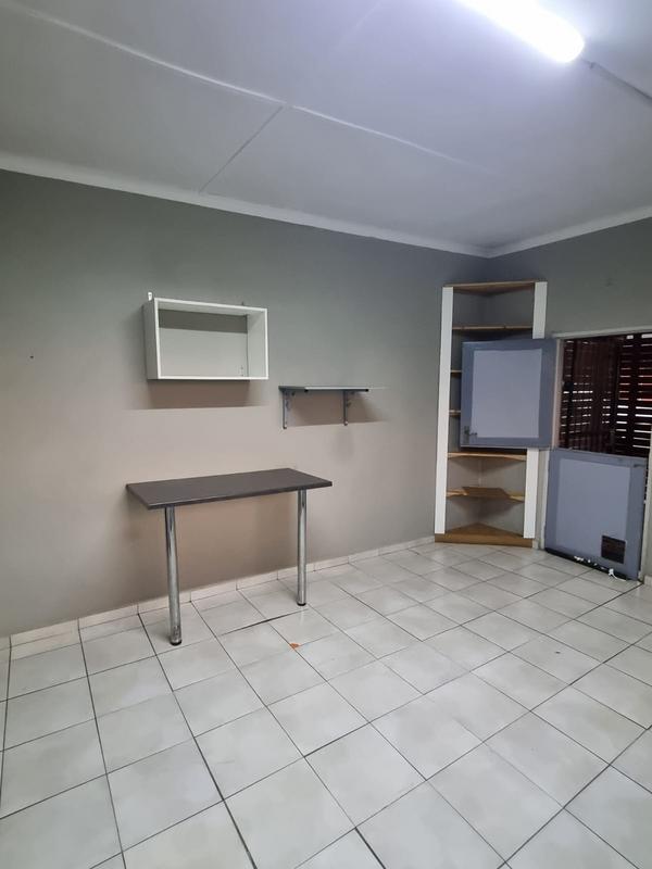 To Let 3 Bedroom Property for Rent in Roodia Gauteng