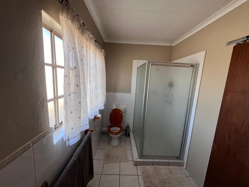 To Let 2 Bedroom Property for Rent in Lanseria Gauteng