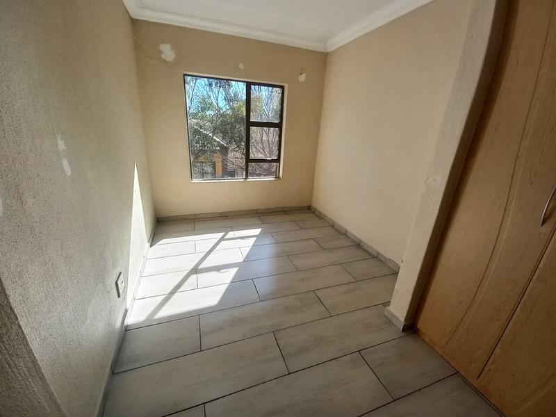 3 Bedroom Property for Sale in Sylviavale Gauteng