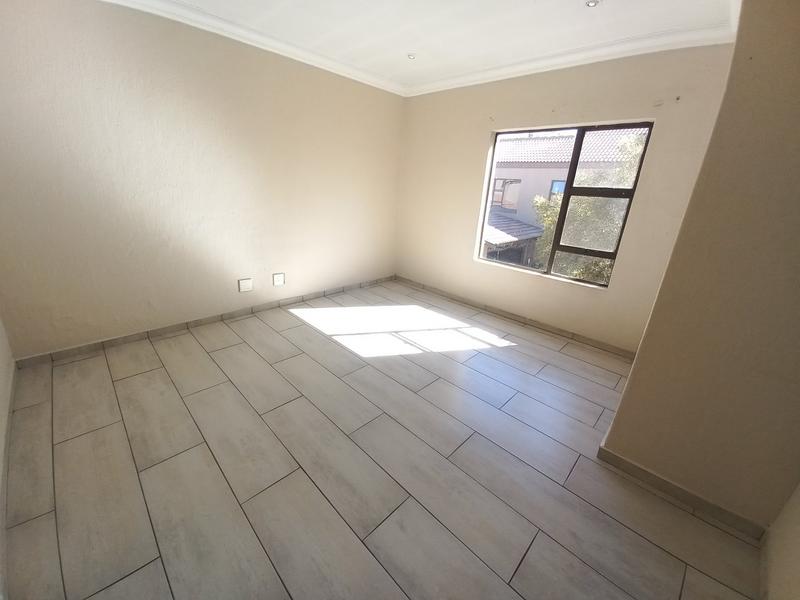 3 Bedroom Property for Sale in Sylviavale Gauteng