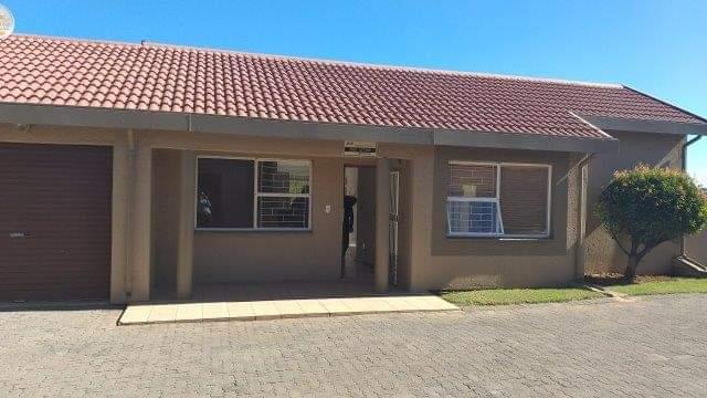 2 Bedroom Property for Sale in Vanderbijlpark CE Gauteng