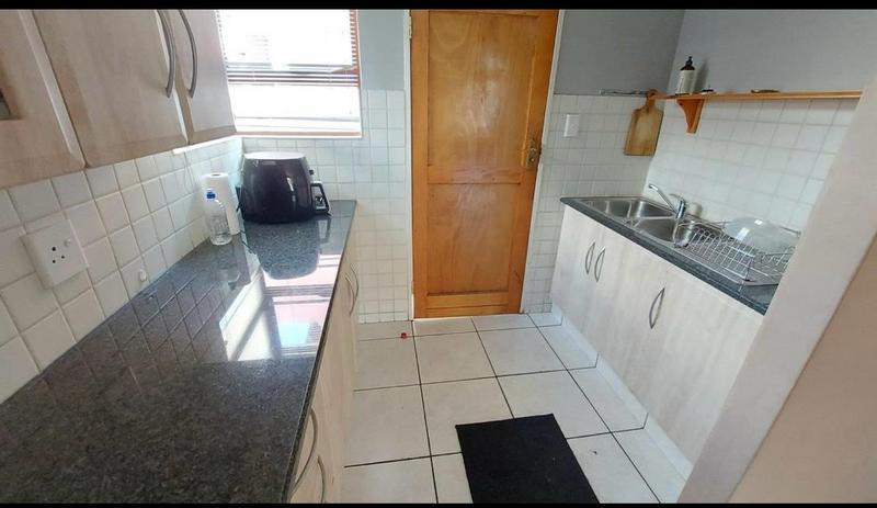 2 Bedroom Property for Sale in Vanderbijlpark SE 8 Gauteng