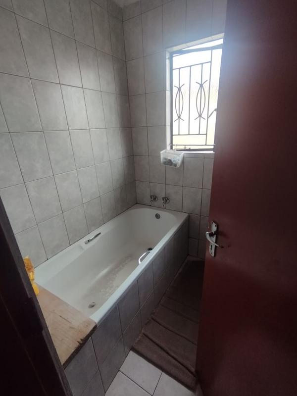 2 Bedroom Property for Sale in Soshanguve XX Gauteng