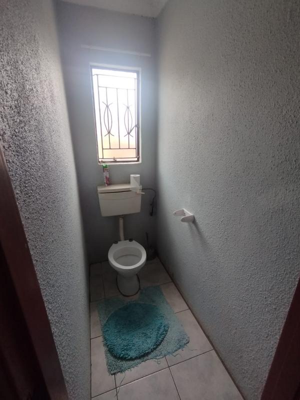 2 Bedroom Property for Sale in Soshanguve XX Gauteng