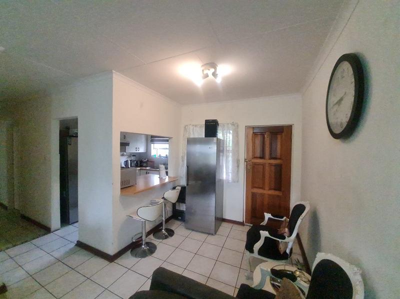 To Let 2 Bedroom Property for Rent in North Riding Gauteng