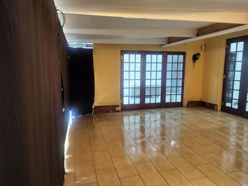 To Let 1 Bedroom Property for Rent in Bryanston East Gauteng