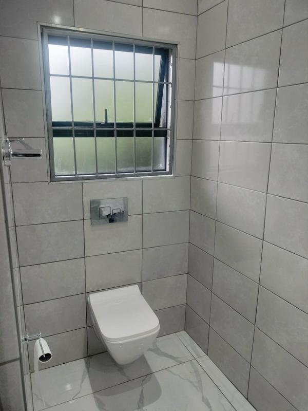 To Let 1 Bedroom Property for Rent in Bryanston East Gauteng