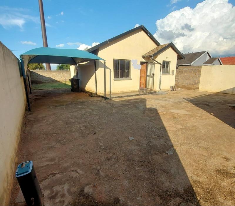 2 Bedroom Property for Sale in Protea Glen Gauteng