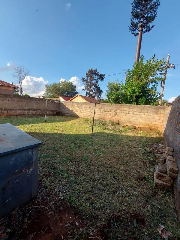 2 Bedroom Property for Sale in Protea Glen Gauteng