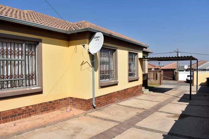 3 Bedroom Property for Sale in Witpoortjie Gauteng