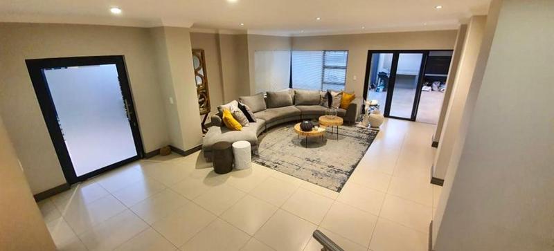 5 Bedroom Property for Sale in Midstream Estate Gauteng