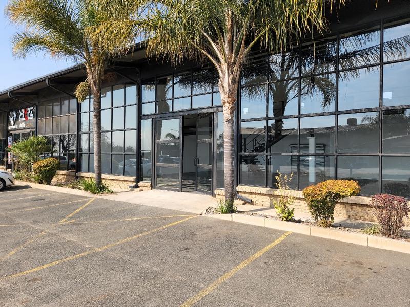 To Let commercial Property for Rent in Louwlardia Gauteng