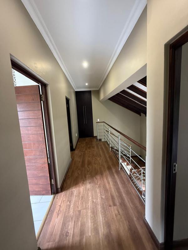 To Let 4 Bedroom Property for Rent in Midfield Estate Gauteng