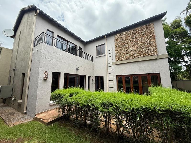 To Let 4 Bedroom Property for Rent in Midfield Estate Gauteng