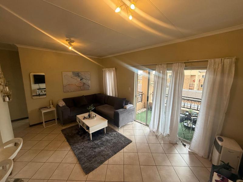 2 Bedroom Property for Sale in Eco Park Gauteng