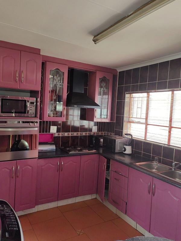 3 Bedroom Property for Sale in Pimville Gauteng