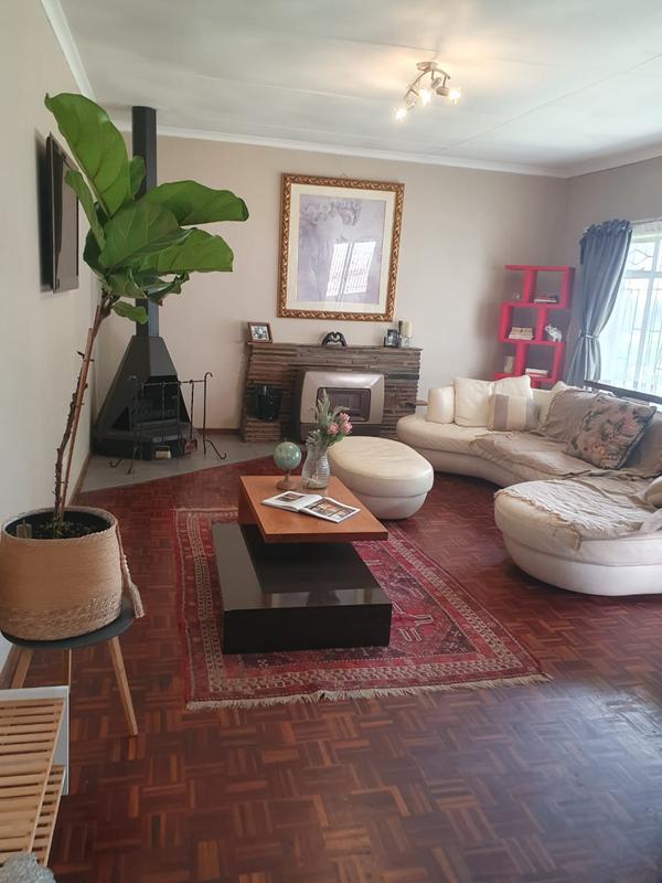 3 Bedroom Property for Sale in Dawnview Gauteng