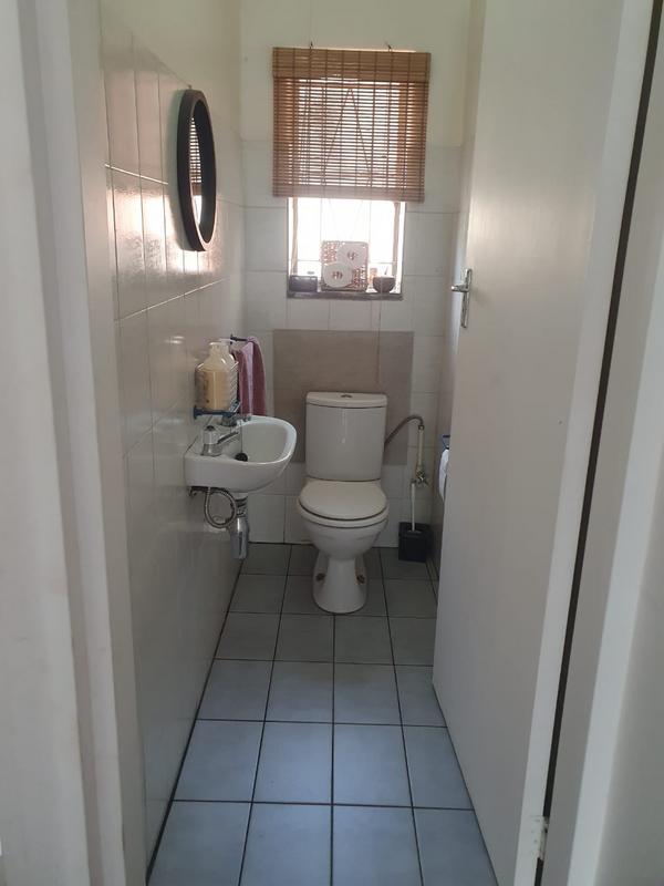 3 Bedroom Property for Sale in Dawnview Gauteng