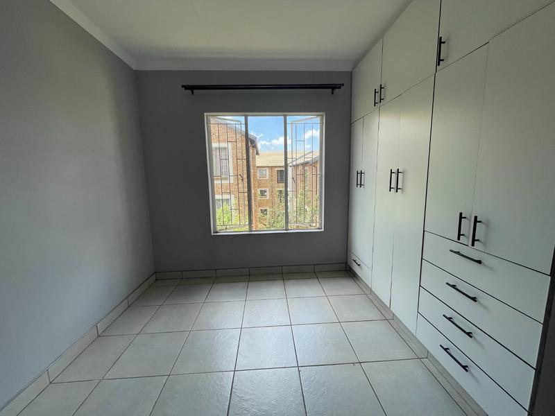 To Let 2 Bedroom Property for Rent in North Riding Gauteng