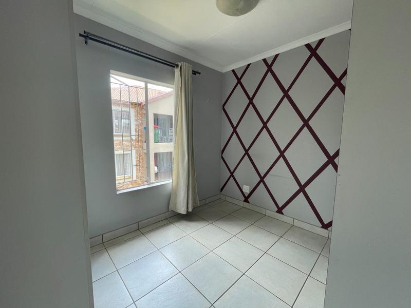 To Let 2 Bedroom Property for Rent in North Riding Gauteng