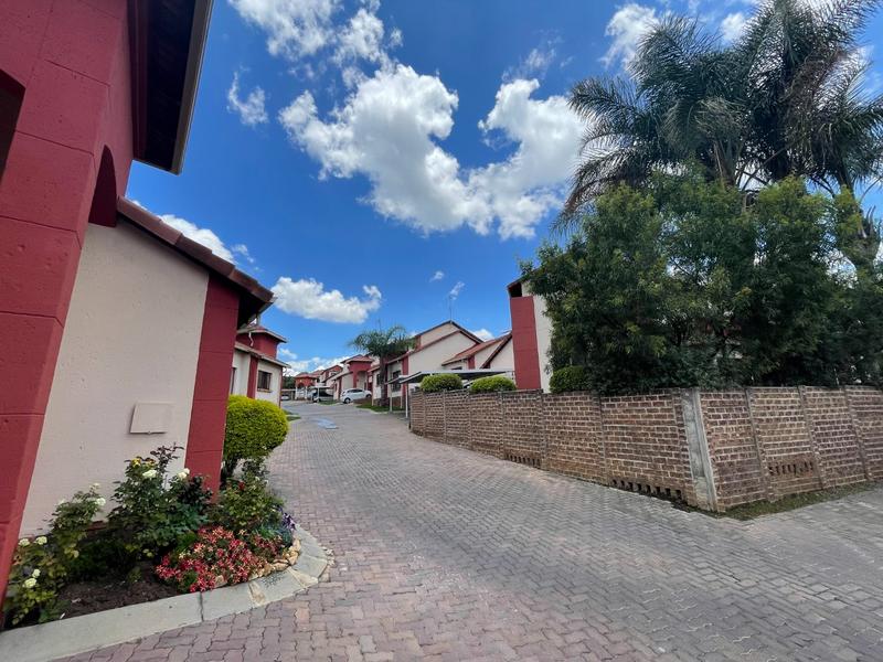 3 Bedroom Property for Sale in North Riding Gauteng