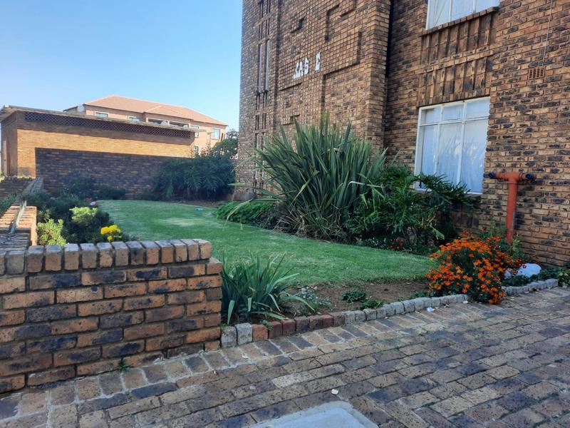 2 Bedroom Property for Sale in Vanderbijlpark Gauteng