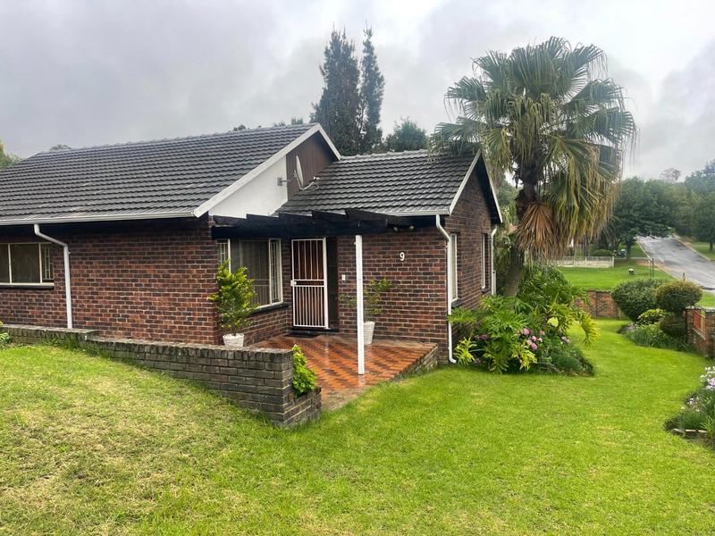 4 Bedroom Property for Sale in Weltevreden Park Gauteng