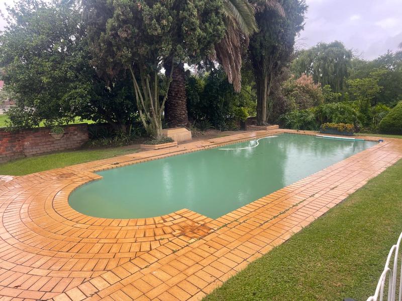 4 Bedroom Property for Sale in Weltevreden Park Gauteng