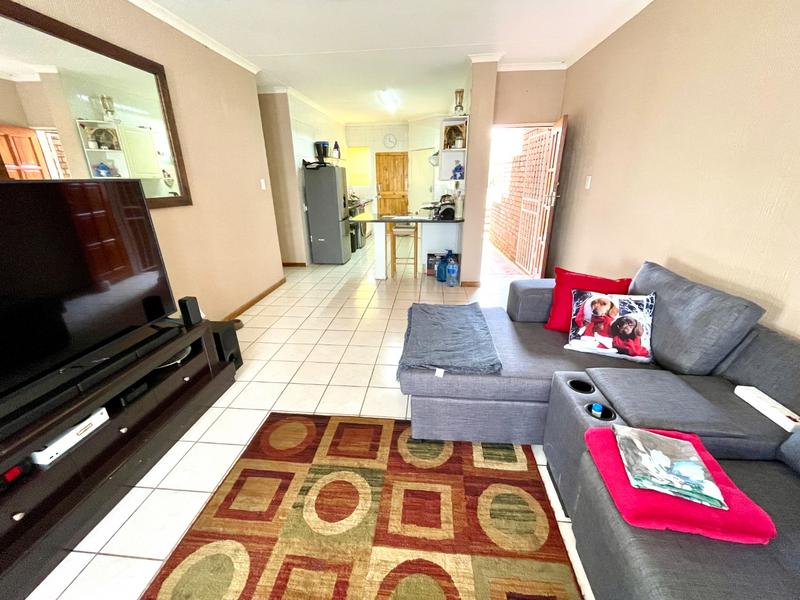 2 Bedroom Property for Sale in Rangeview Gauteng