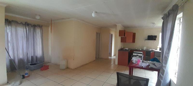 To Let 3 Bedroom Property for Rent in Heuweloord Gauteng