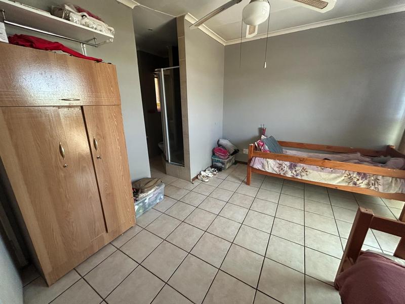 2 Bedroom Property for Sale in Lyttelton Gauteng