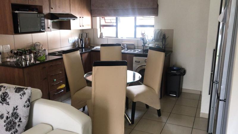 To Let 2 Bedroom Property for Rent in Barbeque Downs Gauteng