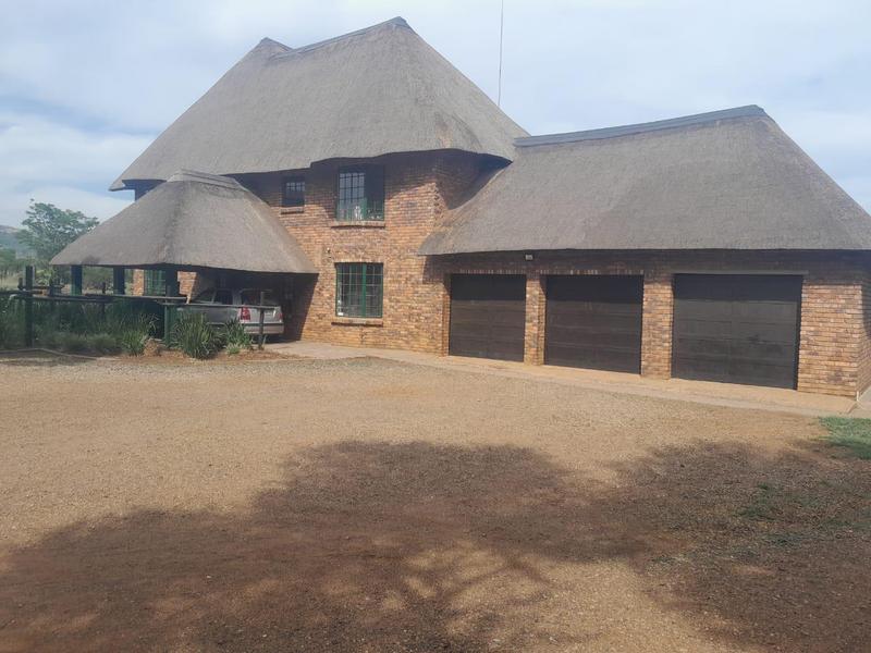 4 Bedroom Property for Sale in Magaliesmoot Gauteng