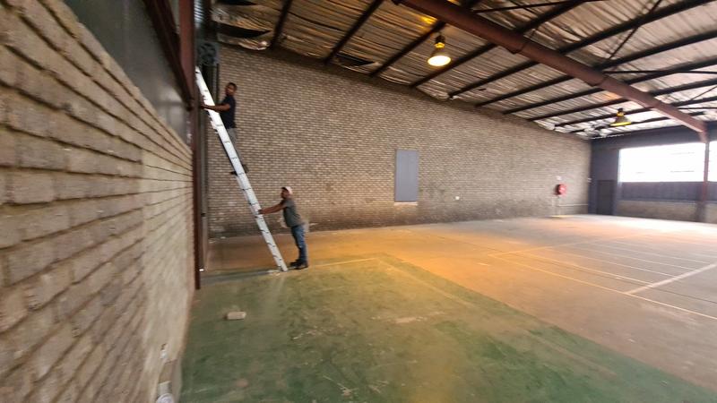 To Let commercial Property for Rent in Halfway House Gauteng