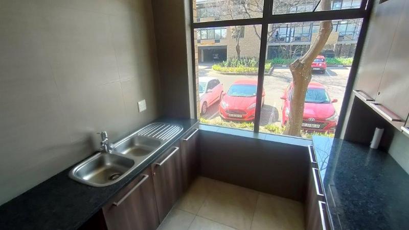 To Let commercial Property for Rent in Vorna Valley Gauteng