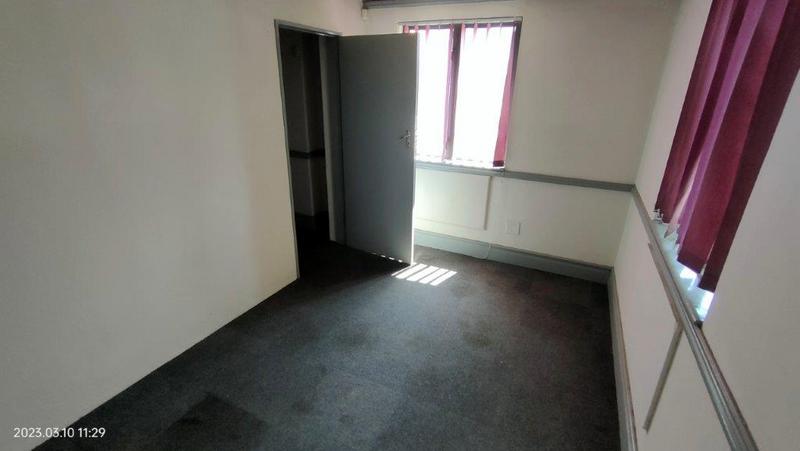 To Let commercial Property for Rent in Randjespark Gauteng