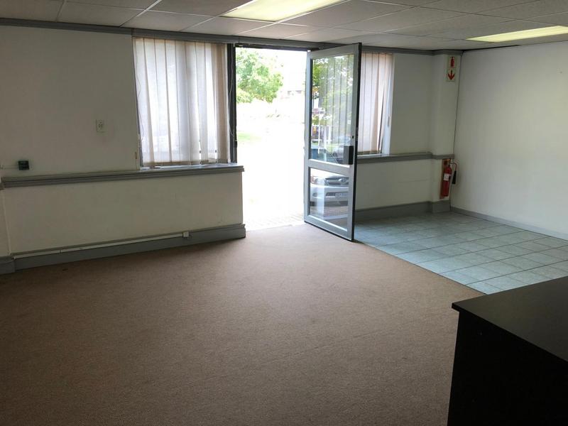 To Let commercial Property for Rent in Randjespark Gauteng