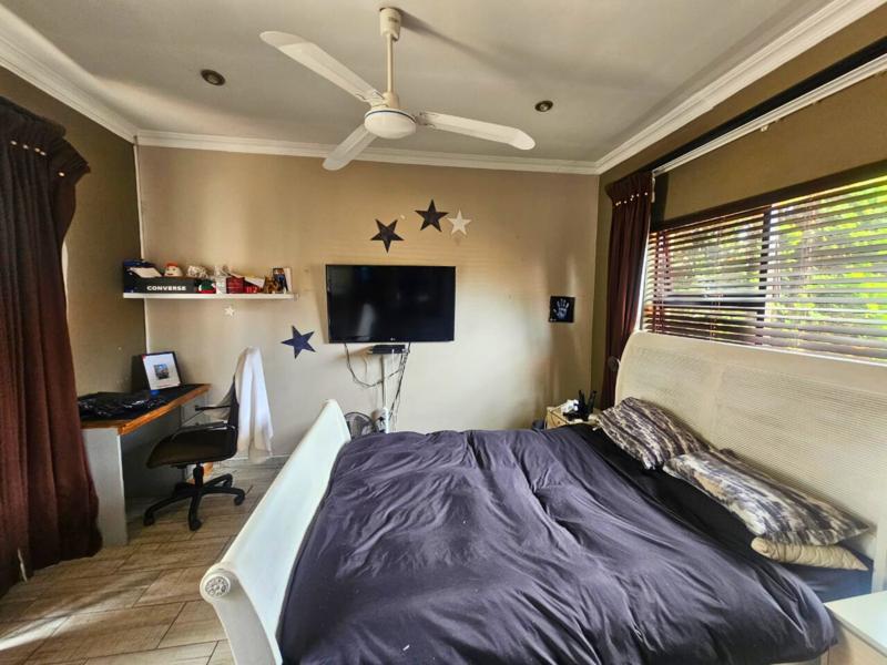 3 Bedroom Property for Sale in Glen Erasmia Gauteng