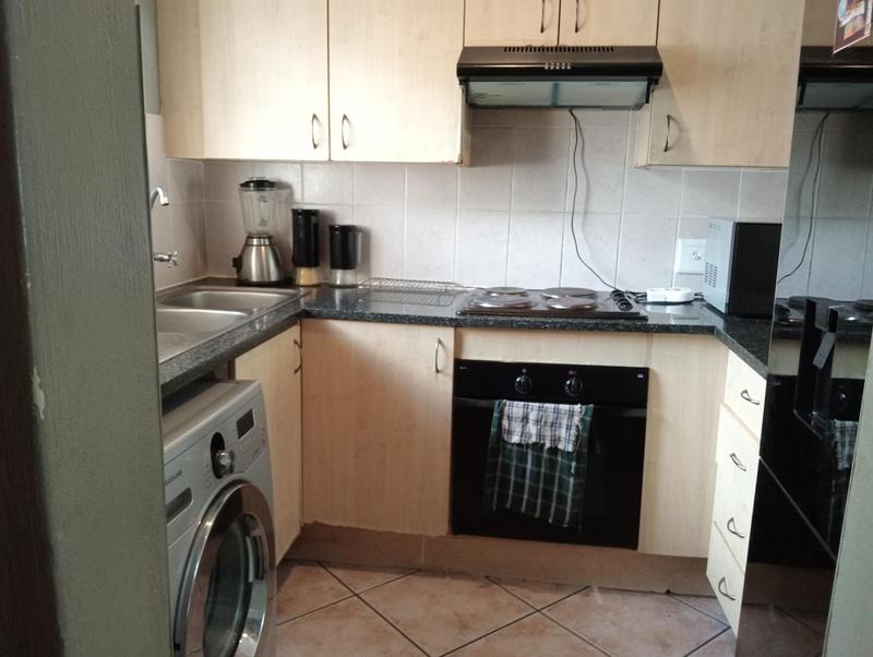 2 Bedroom Property for Sale in Wilgeheuwel Gauteng